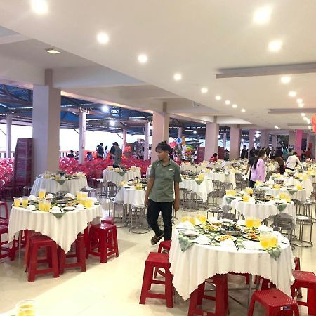 Hotel Thuy Trang Phan Thiết Exteriér fotografie